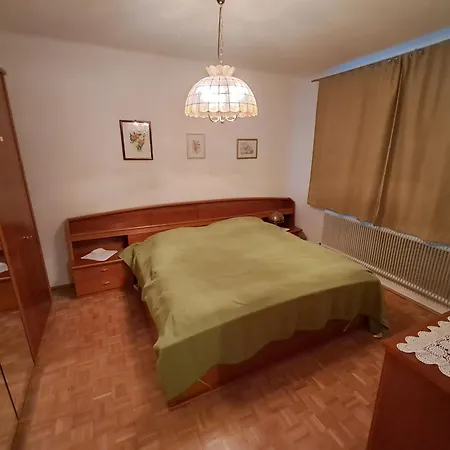 Mit Grossem Innenhof Und Garten - Ideal Fuer Grosse Gruppen Apartament